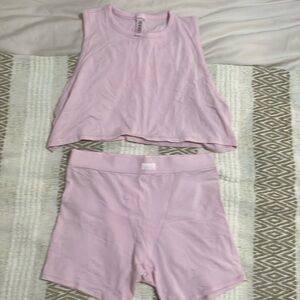 Skims set- never worn- size medium